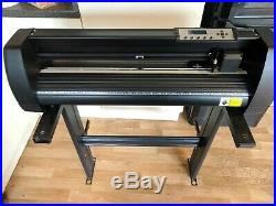 28in Vinyl Plotter Cutter machine (good condition) with stand and software