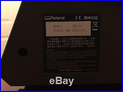 Roland CAMM-1 Servo GX-24 Vinyl Cutter (Software, Power Cord, USB Cord Included)