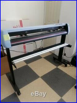 US Cutter -36 IN Vinyl Cutting Plotter Machine with Signmaster Software